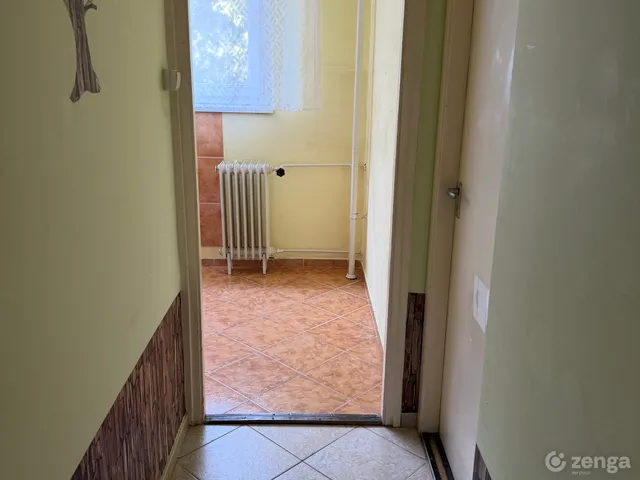 Eladó lakás Győr, Adyváros 64 nm