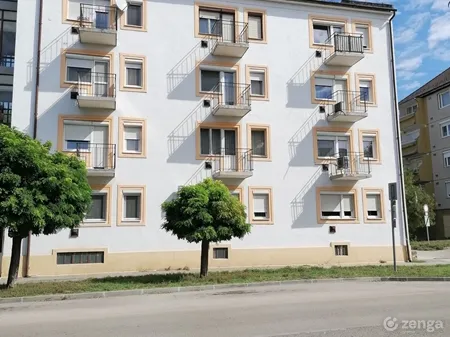 Eladó lakás Pápa, Belváros 40 nm