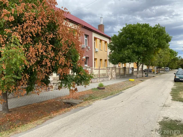 Eladó ház Zagyvarékas, Alkotmány út 39. 74 nm