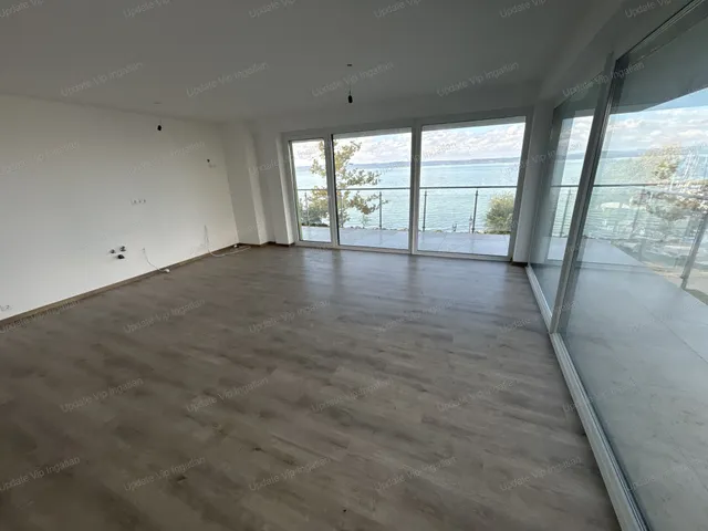 Eladó lakás Siófok, Ezüstpart 87 nm