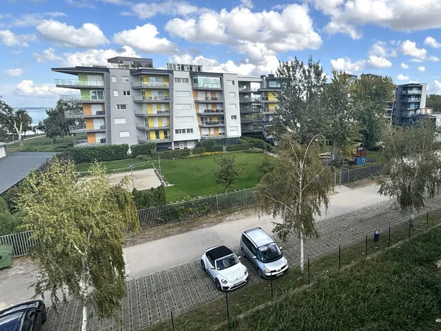 Eladó lakás Siófok, Ezüstpart 59 nm
