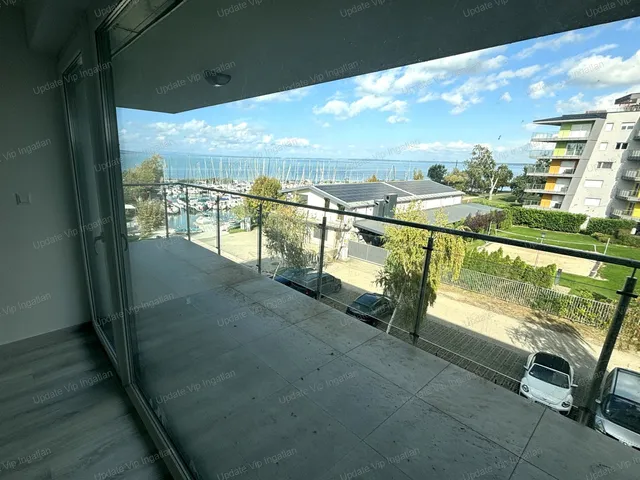 Eladó lakás Siófok, Ezüstpart 59 nm