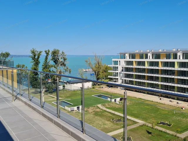 Eladó lakás Siófok, Balatonszéplak 77 nm
