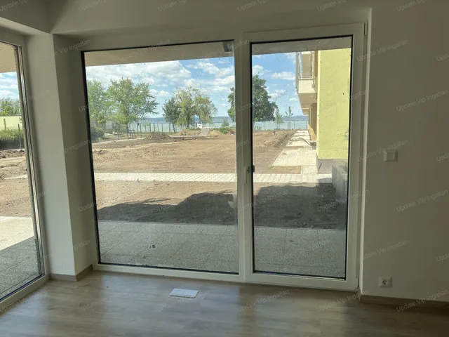 Eladó lakás Siófok, Ezüstpart 74 nm