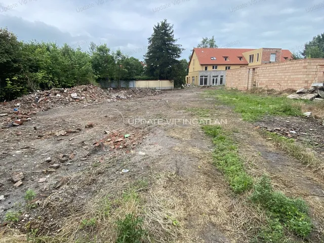 Eladó telek Siófok, Belváros 792 nm