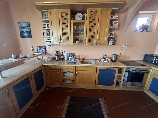 Eladó ház Balatonföldvár, Magaspart 442 nm