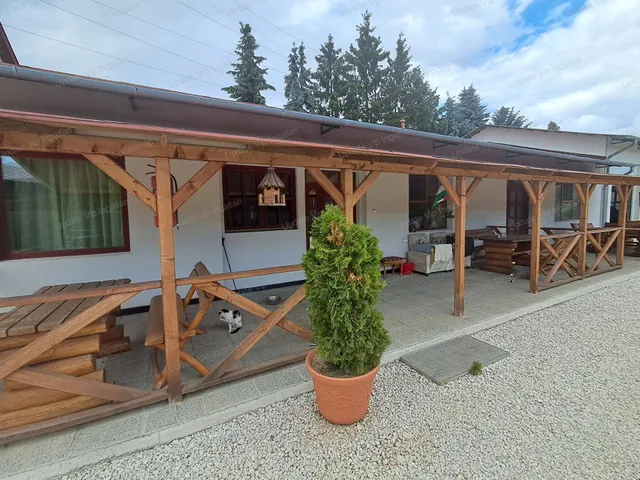 Eladó ház Ajka 500 nm