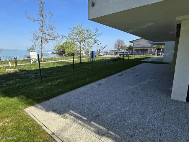 Eladó lakás Siófok, Balatonszéplak 97 nm