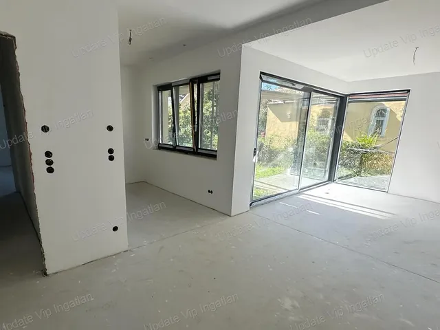 Eladó lakás Siófok, Aranypart 97 nm