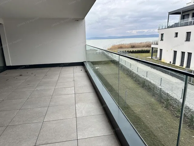 Eladó lakás Balatonszemes 84 nm