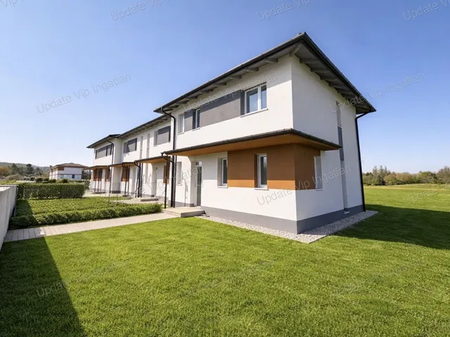 Eladó lakás Balatonföldvár 86 nm