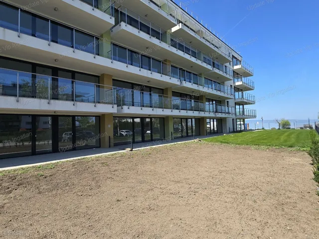 Eladó lakás Siófok, Balatonszéplak 63 nm