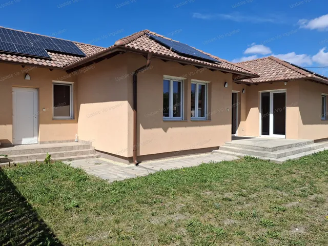 Eladó ház Székesfehérvár, Harmatosvölgy 110 nm