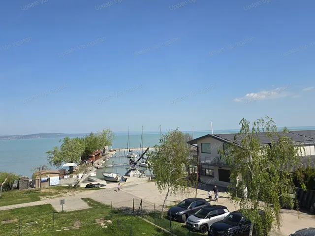 Eladó lakás Siófok, Ezüstpart 59 nm