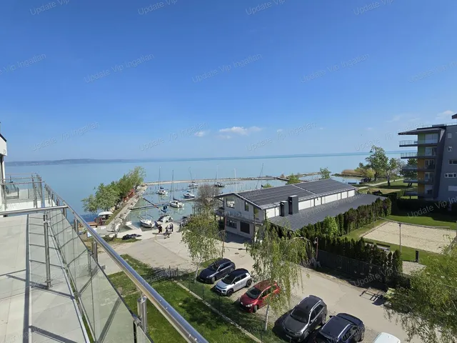Eladó lakás Siófok, Ezüstpart 59 nm