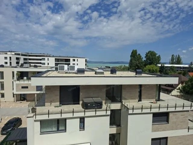 Eladó lakás Balatonlelle 70 nm