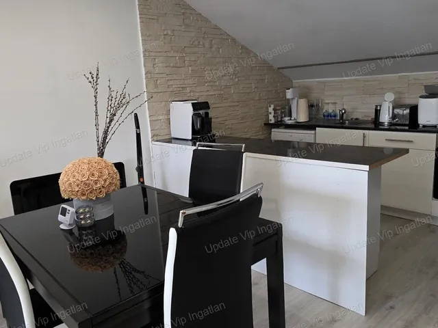 Eladó lakás Székesfehérvár, Öreghegy 55 nm