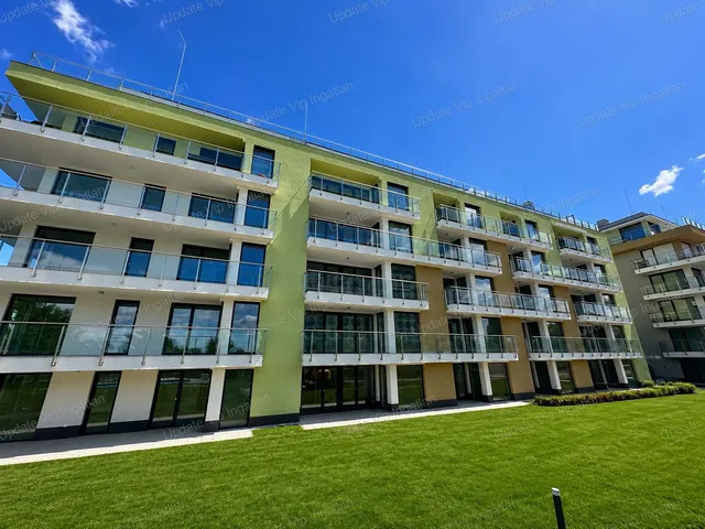 Eladó lakás Siófok, Ezüstpart 50 nm