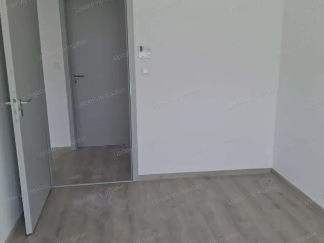 Eladó lakás Siófok, Ezüstpart 51 nm