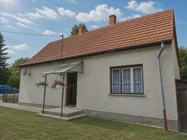 Eladó ház Pákozd 49 nm