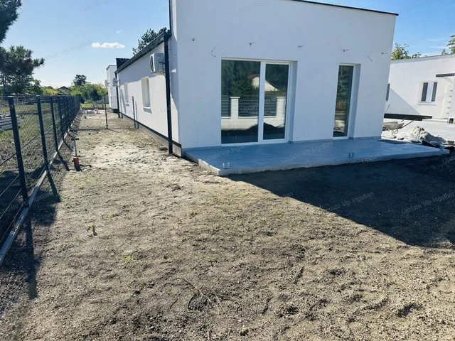 Eladó nyaraló Siófok, Sóstó 45 nm
