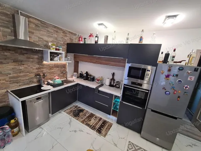 Eladó ház Siófok, Aranypart 290 nm