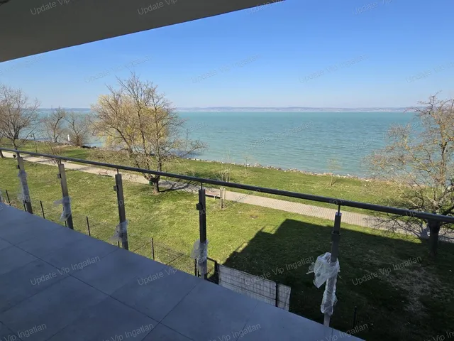 Eladó lakás Siófok, Ezüstpart 103 nm