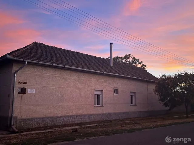 Eladó ház Csépa 130 nm