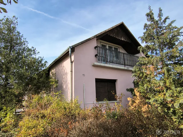 Eladó ház Öskü 110 nm