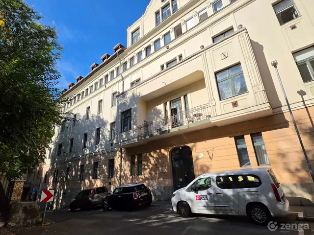 Eladó lakás Budapest I. kerület 113 nm