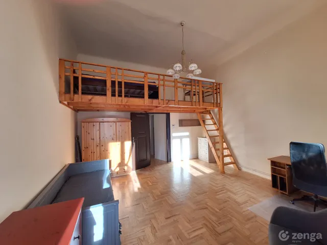 Eladó lakás Budapest VI. kerület, Nagykörúton belüli terület, Révay utca 44 nm
