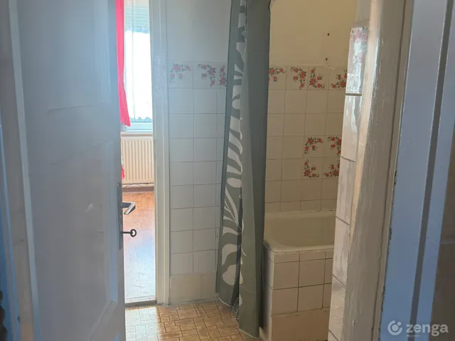 Eladó lakás Tatabánya, Kertváros 43 nm