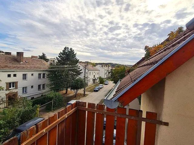 Eladó lakás Nyergesújfalu 80 nm