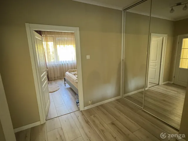 Kiadó lakás Győr, Szabadhegy 54 nm