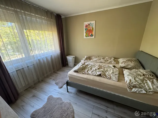 Kiadó lakás Győr, Szabadhegy 54 nm