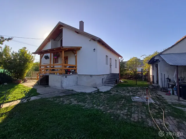 Eladó ház Bodajk, Semmelweis utca 80 nm