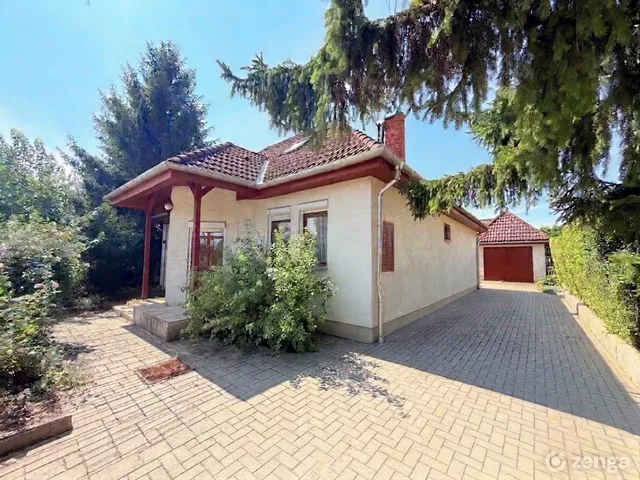 Eladó ház Székesfehérvár 120 nm