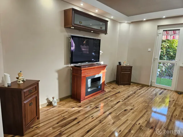 Eladó ház Ajka, Bakonygyepes, KORONG UTCA 100 nm