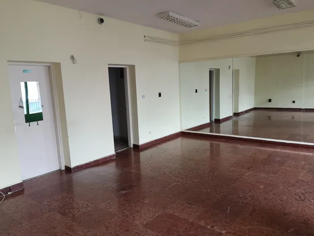 Kiadó kereskedelmi és ipari ingatlan Nyíregyháza, Belváros 55 nm