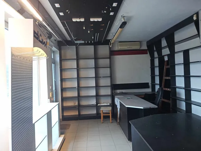 Eladó kereskedelmi és ipari ingatlan Nyíregyháza, Malomkert 225 nm