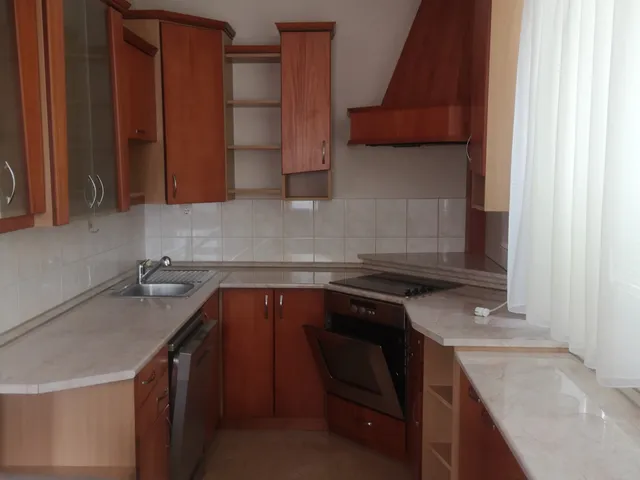 Kiadó ház Nyíregyháza, Belváros 120 nm