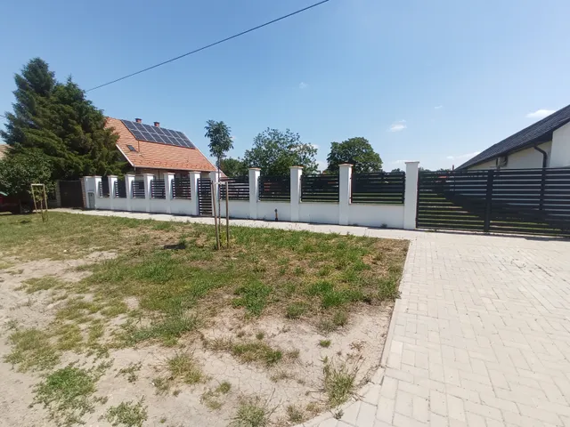 Eladó telek Orosháza 1429 nm