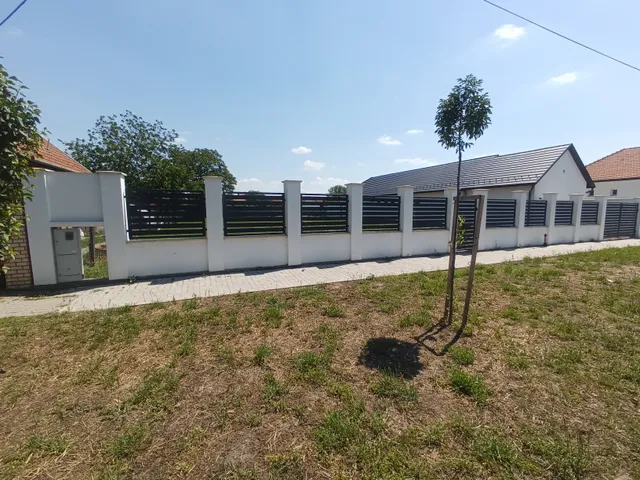 Eladó telek Orosháza 1429 nm