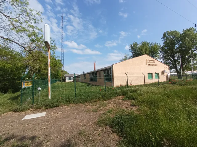 Eladó kereskedelmi és ipari ingatlan Orosháza 1216 nm