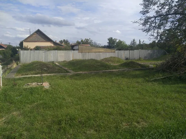 Eladó telek Orosháza 620 nm
