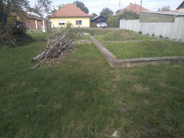 Eladó telek Orosháza, Vasvári P.u. 4 620 nm