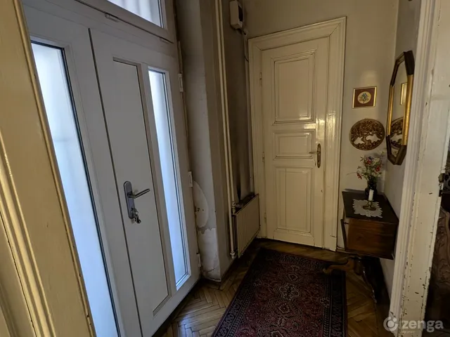 Eladó lakás Budapest VI. kerület, Nagykörúton belüli terület 144 nm