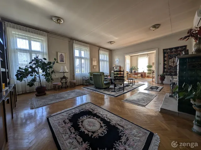 Eladó lakás Budapest VI. kerület 144 nm