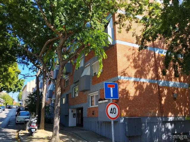 Eladó lakás Szekszárd 61 nm