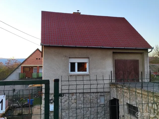 Eladó ház Pécs, Budai városrész 140 nm